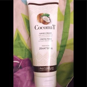 Coconut hand cream